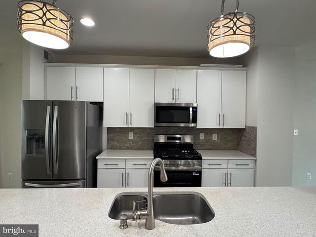 7807 CHERREL BROOKS WAY, Elkridge, MD 21075