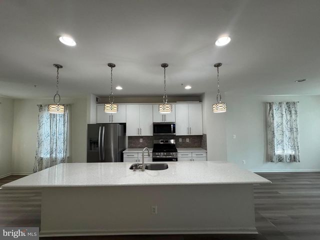 7807 CHERREL BROOKS WAY, Elkridge, MD 21075