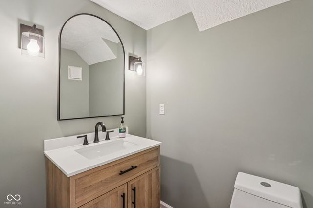 383 E Arch Street, Indianapolis, IN 46202