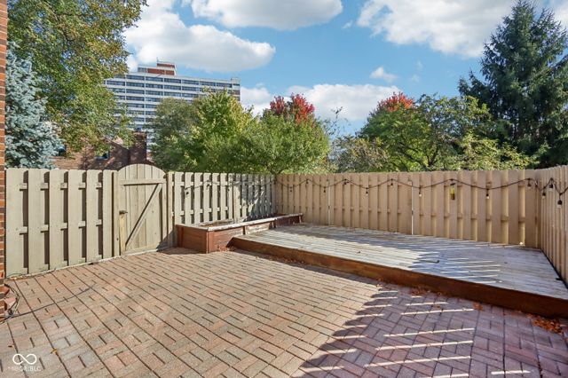 383 E Arch Street, Indianapolis, IN 46202