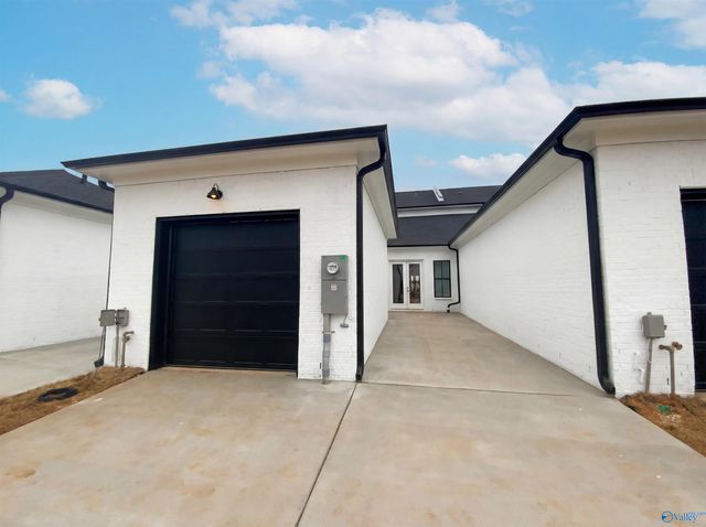 112 Pralina Way, Madison, AL 35757