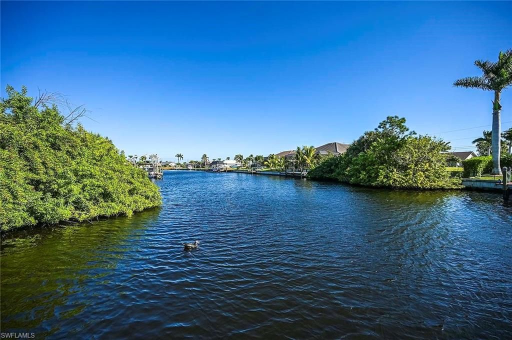 Image 35 of property listing at 3417 SW 25th CT, Cape Coral, FL 33914