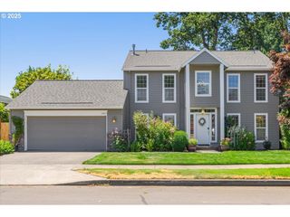 2007 Se 61ST Dr, Hillsboro, OR 97123