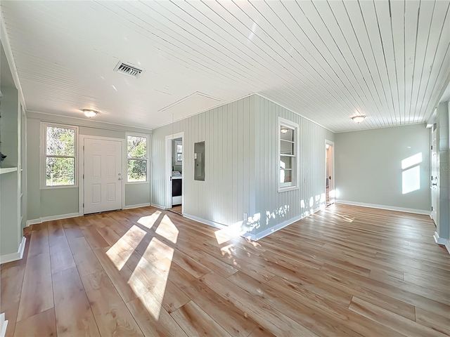 19037 RAVENSWOOD ROAD, Altoona, FL 32702