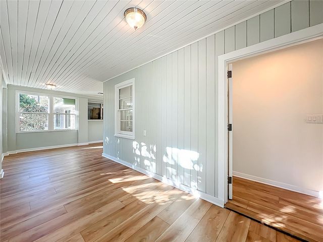 19037 RAVENSWOOD ROAD, Altoona, FL 32702