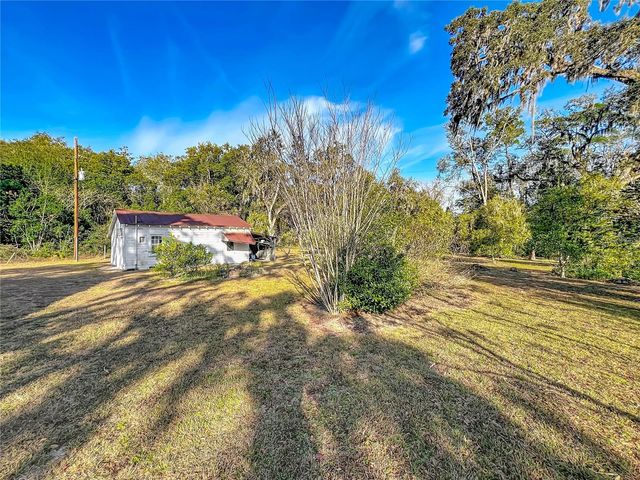 19037 RAVENSWOOD ROAD, Altoona, FL 32702