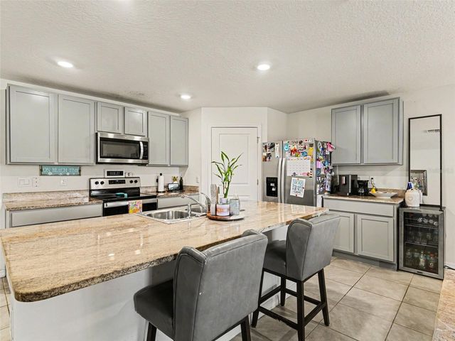 12151 KINGSLEY TRAIL, Parrish, FL 34219
