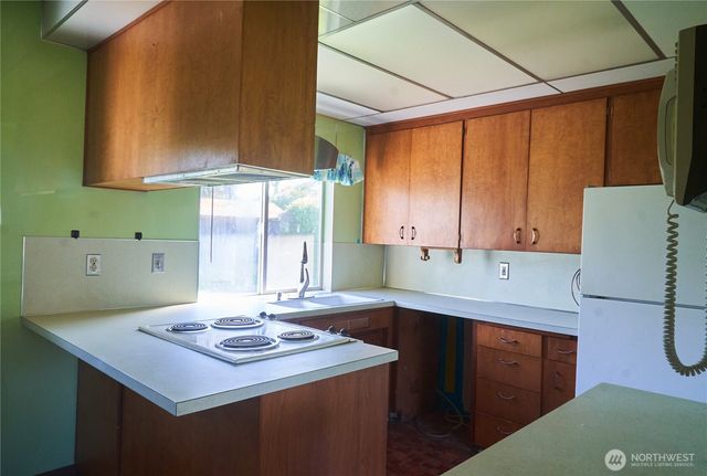 4812 N 18th, Tacoma, WA 98406