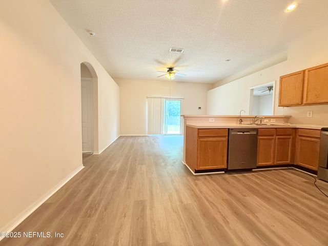 312 TURTLE DOVE Drive, Orange Park, FL 32073