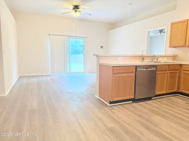 312 TURTLE DOVE Drive, Orange Park, FL 32073