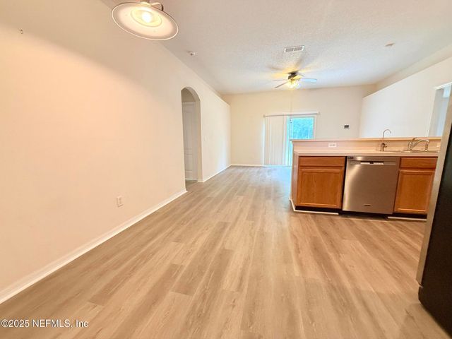 312 TURTLE DOVE Drive, Orange Park, FL 32073