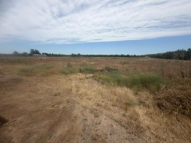 6600 E Lathrop Rd, Manteca, CA 95336