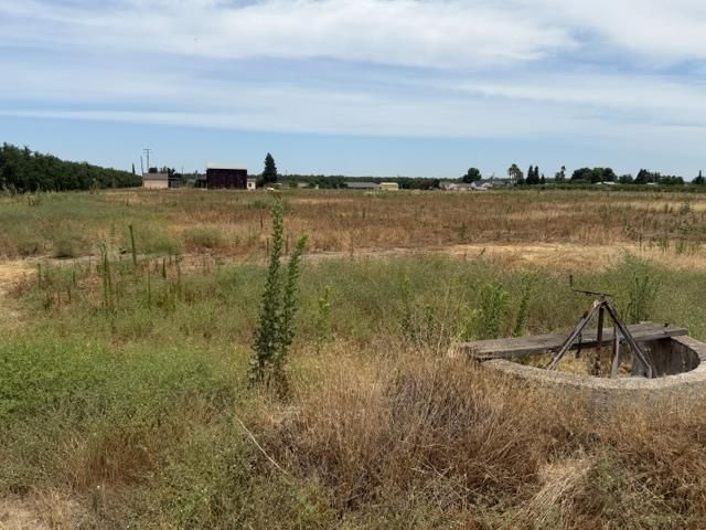 6600 E Lathrop Rd, Manteca, CA 95336