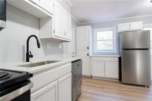 400 N Morse Avenue, Liberty, MO 64068