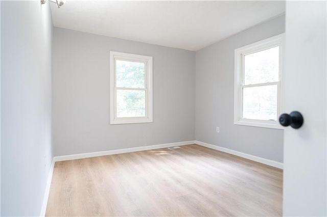 400 N Morse Avenue, Liberty, MO 64068