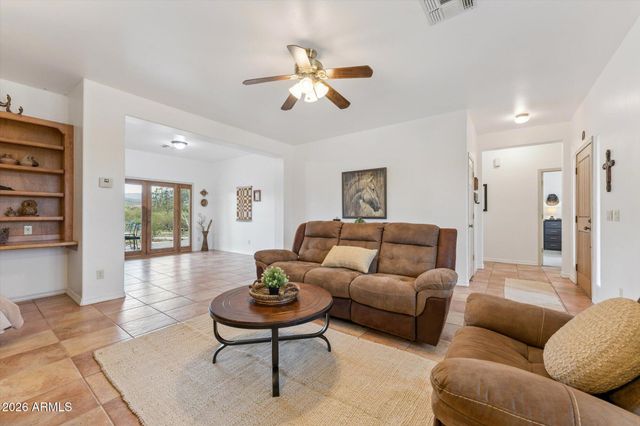 39611 N 26TH Street, Cave Creek, AZ 85331