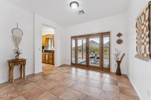 39611 N 26TH Street, Cave Creek, AZ 85331