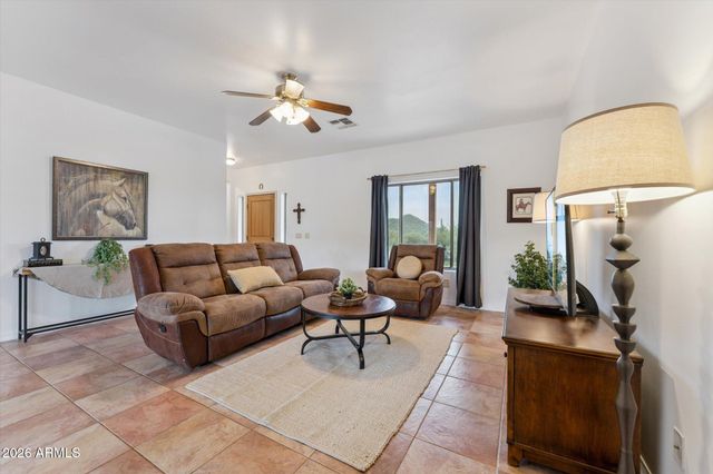 39611 N 26TH Street, Cave Creek, AZ 85331