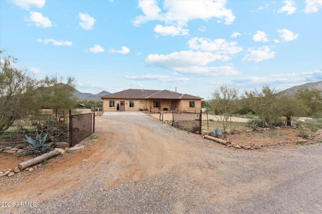 39611 N 26TH Street, Cave Creek, AZ 85331