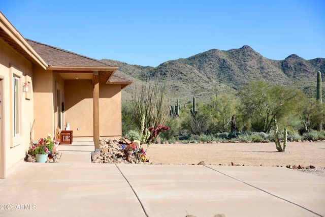 39611 N 26TH Street, Cave Creek, AZ 85331