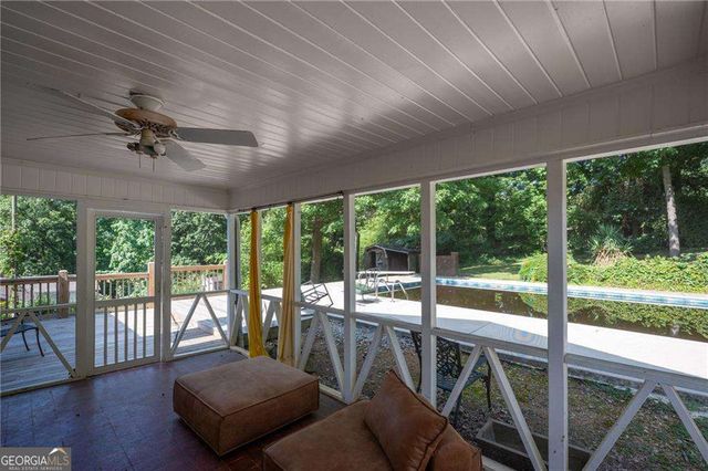 206 Sherwood Drive, Calhoun, GA 30701