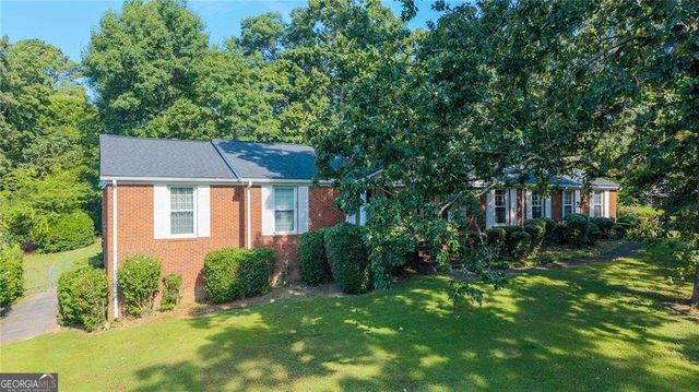 206 Sherwood Drive, Calhoun, GA 30701