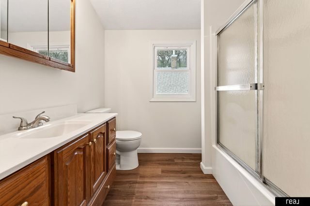 14 Lainson Avenue, Council Bluffs, IA 51503