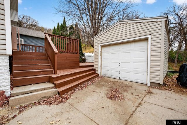 14 Lainson Avenue, Council Bluffs, IA 51503