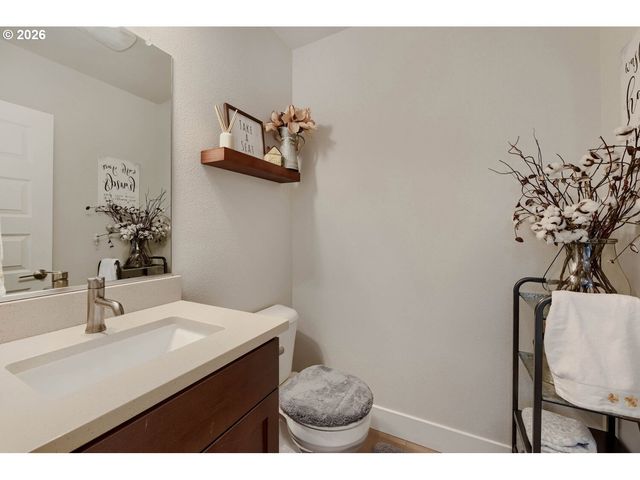 9763 Sw 172ND Ave, Beaverton, OR 97007