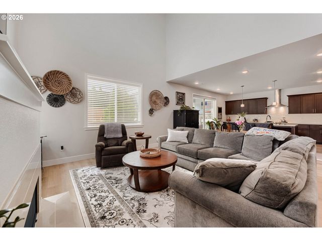 9763 Sw 172ND Ave, Beaverton, OR 97007