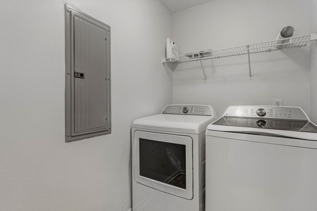 2713 Dotti Drive, Phenix City, AL 36870