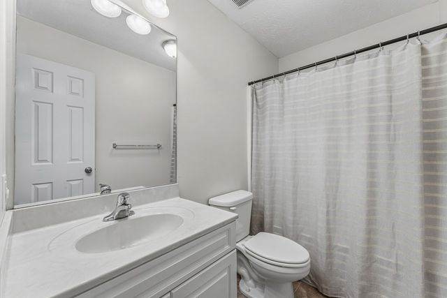 2713 Dotti Drive, Phenix City, AL 36870