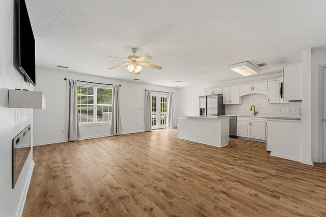 2713 Dotti Drive, Phenix City, AL 36870