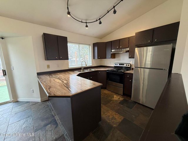 10951 N Krest CT, Hayden, ID 83835