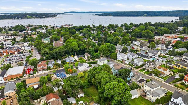 58 Summit Street, Oyster Bay, NY 11771