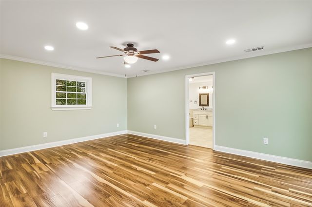 11560 S MAIN ST, Somerville, TN 38068