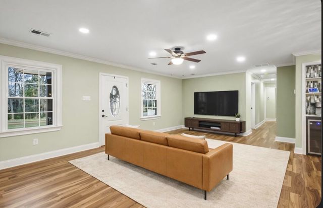 11560 S MAIN ST, Somerville, TN 38068