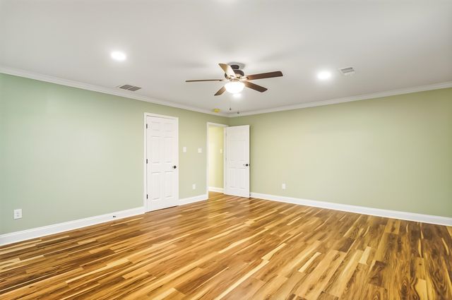 11560 S MAIN ST, Somerville, TN 38068