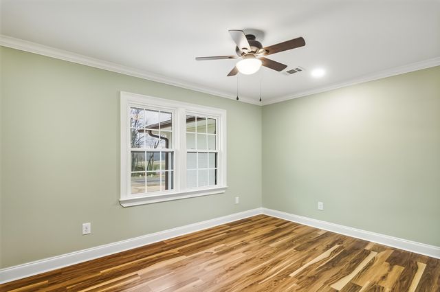 11560 S MAIN ST, Somerville, TN 38068