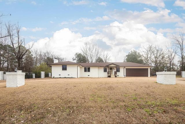 11560 S MAIN ST, Somerville, TN 38068