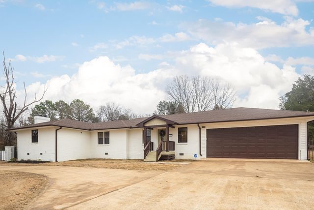 11560 S MAIN ST, Somerville, TN 38068