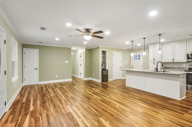 11560 S MAIN ST, Somerville, TN 38068