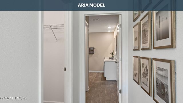 12456 RUSSIAN OLIVE Road, Jacksonville, FL 32218