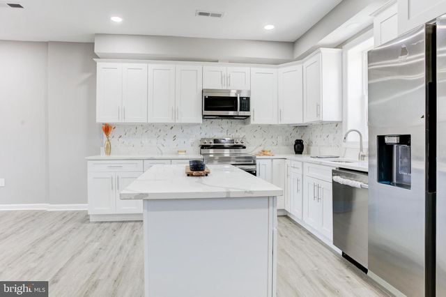 156 S HILTON ST, Baltimore, MD 21229