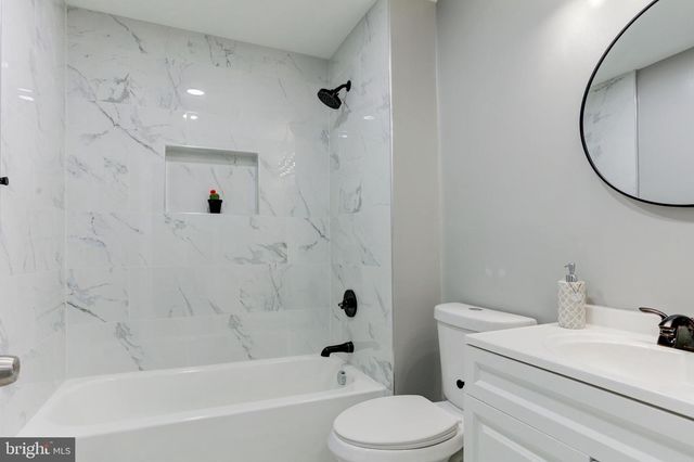 156 S HILTON ST, Baltimore, MD 21229