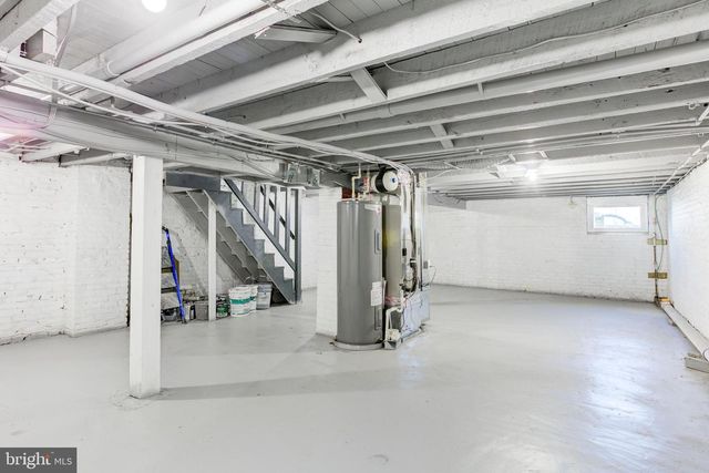 156 S HILTON ST, Baltimore, MD 21229