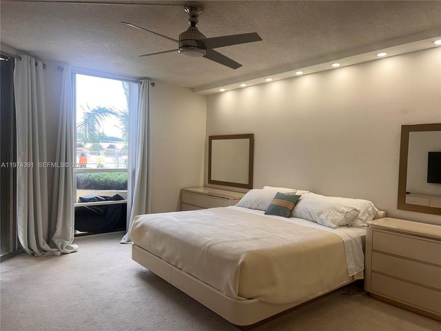 20191 E Country Club Drive 407, Aventura, FL 33180