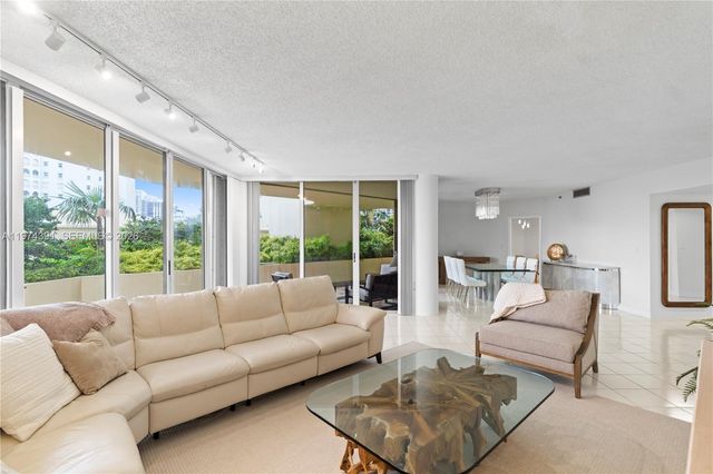 20191 E Country Club Drive 407, Aventura, FL 33180