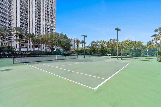 20191 E Country Club Drive 407, Aventura, FL 33180