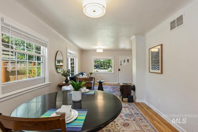 915 E Krall St, Boise, ID 83712